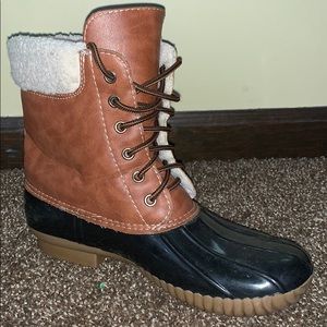 Fleece lined bean/duck boots